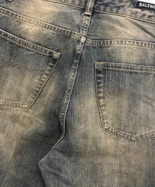 BALENCIAGA（バレンシアガ）BALENCIAGA (バレンシアガ) ウォッシュド加工ブーツカットデニムパンツ インディゴ サイズ:Sの古着・服飾アイテム