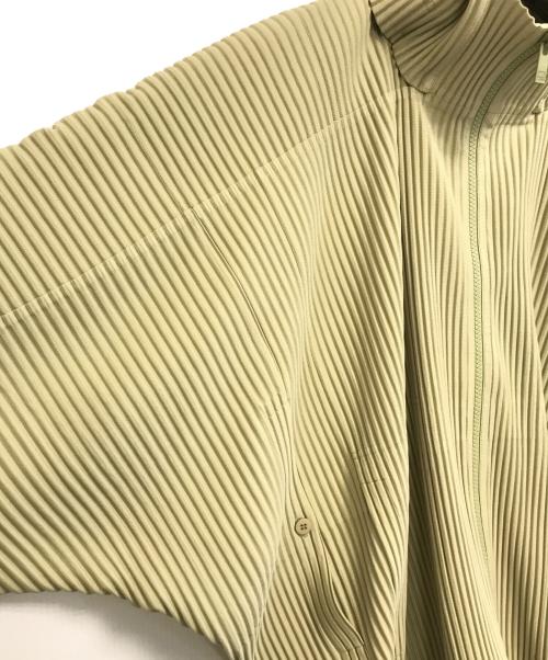 HOMME PLISSE ISSEY MIYAKE（オム プリッセ イッセイ ミヤケ）HOMME PLISSE ISSEY MIYAKE (オムプリッセ イッセイ ミヤケ) プリーツジップアップジャケット グリーン サイズ:3の古着・服飾アイテム
