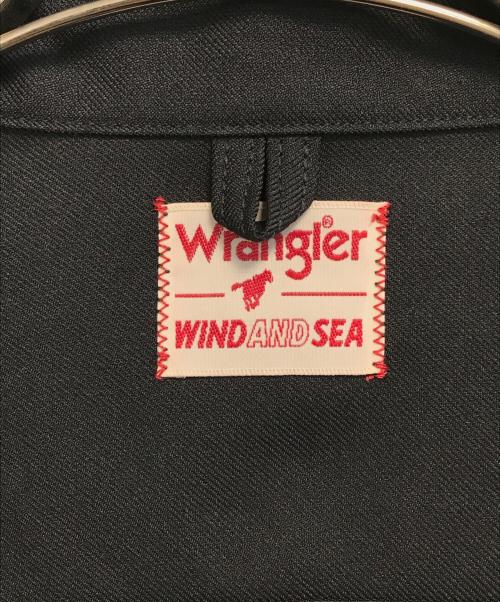 WIND AND SEA（ウィンダンシー）WIND AND SEA (ウィンダンシー) Wrangler (ラングラー) シャツ グリーン サイズ:Mの古着・服飾アイテム