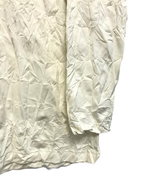 ISSEY MIYAKE（イッセイミヤケ）ISSEY MIYAKE (イッセイミヤケ) シワ加工カットソー アイボリー サイズ:Mの古着・服飾アイテム