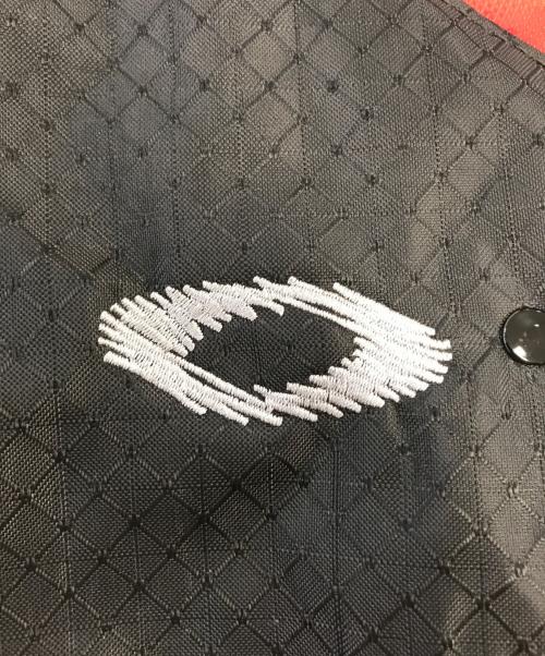 OAKLEY（オークリー）OAKLEY (オークリー) ワンショルダーバッグ ブラック×レッド サイズ:表記なしの古着・服飾アイテム