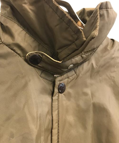 L.L.Bean（エルエルビーン）L.L.Bean (エルエルビーン) チンスト付きコーチジャケット カーキ サイズ:Lの古着・服飾アイテム