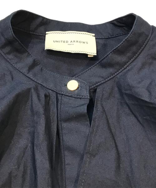 UNITED ARROWS TOKYO（ユナイテッドアローズトウキョウ）UNITED ARROWS TOKYO (ユナイテッドアローズトウキョウ) ラッフルカラーシャツ　1521-215-1319 ネイビー サイズ:表記無しの古着・服飾アイテム