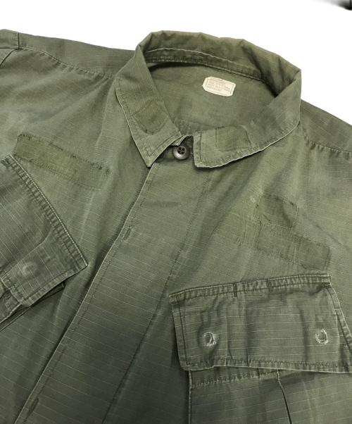 VINTAGE MILITARY（ヴィンテージ ミリタリー）VINTAGE MILITARY (ヴィンテージ ミリタリー) US ARMY ジャングルファティーグジャケット カーキ サイズ:M-Sの古着・服飾アイテム