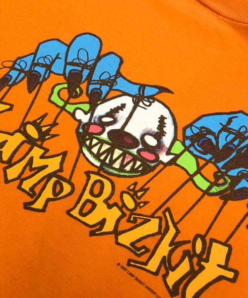 バンドTシャツ（バンドTシャツ）バンドTシャツ (バンドTシャツ) LIMP BIZKIT(リンプ・ビズキット)バンドTシャツ オレンジ サイズ:XLの古着・服飾アイテム