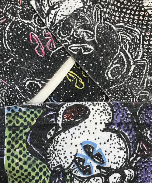 DISNEY（ディズニー）DISNEY (ディズニー) 総柄プリントTシャツ ブラック サイズ: L-XLの古着・服飾アイテム