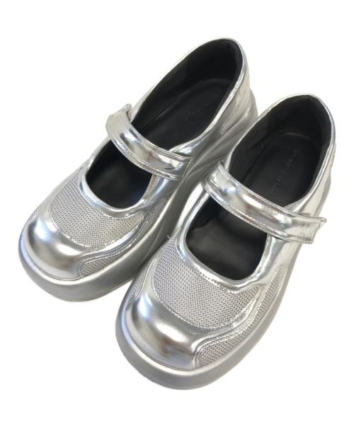 CHARLES & KEITH（チャールズアンドキース）CHARLES & KEITH (チャールズ＆キース) サンダル シルバー サイズ:39の古着・服飾アイテム