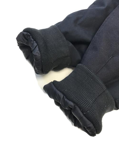 Carhartt WIP（カーハート ワークインプログレス）Carhartt WIP (カーハート ワークインプログレス) 中綿ジャケット ブラック サイズ:Sの古着・服飾アイテム