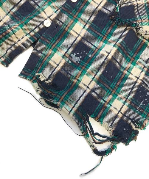 DANKE SCHON（ダンケ シェーン）Danke schon (ダンケ シェーン) ダメージ加工チャックシャツ グリーン サイズ:Mの古着・服飾アイテム