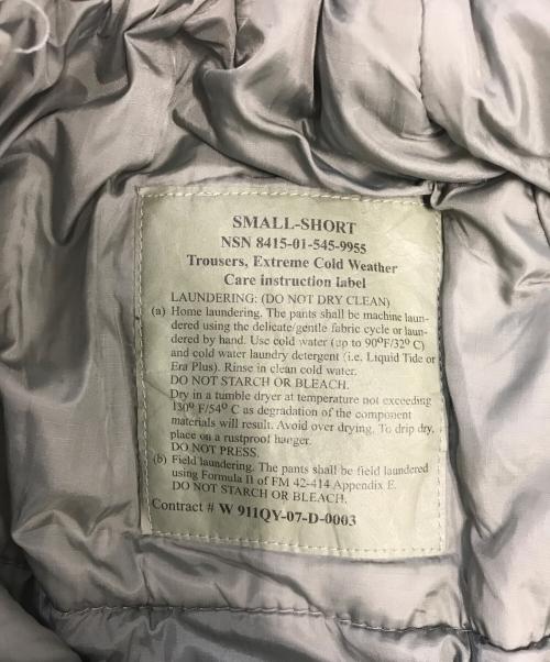 VINTAGE MILITARY（ヴィンテージ ミリタリー）VINTAGE MILITARY (ヴィンテージ ミリタリー) US ARMY プリマロフトパンツ グレー サイズ:SMALL‐SHORTの古着・服飾アイテム