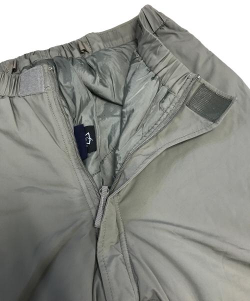 VINTAGE MILITARY（ヴィンテージ ミリタリー）VINTAGE MILITARY (ヴィンテージ ミリタリー) US ARMY プリマロフトパンツ グレー サイズ:SMALL‐SHORTの古着・服飾アイテム