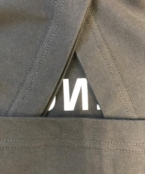 BALENCIAGA（バレンシアガ）BALENCIAGA (バレンシアガ) ミラーロゴプリントTシャツ ブラック サイズ:Sの古着・服飾アイテム