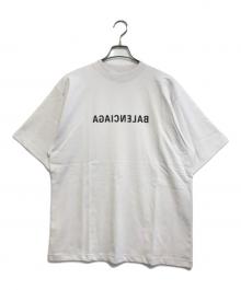 BALENCIAGA（バレンシアガ）の古着「ミラーロゴプリントTシャツ」｜ホワイト