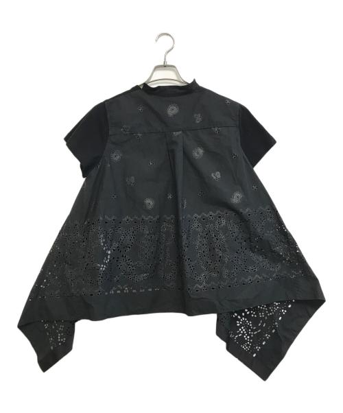 sacai（サカイ）sacai (サカイ) バンダナプリントTシャツ ブラック サイズ:3の古着・服飾アイテム