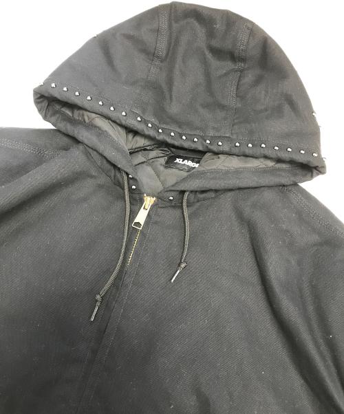 X-LARGE（エクストララージ）X-LARGE (エクストララージ) STUDDEDフーディーワークジャケット ブラック サイズ:Lの古着・服飾アイテム