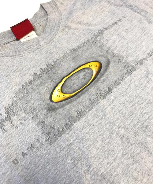 OAKLEY（オークリー）OAKLEY (オークリー) Tシャツ ブラウン サイズ:Mの古着・服飾アイテム