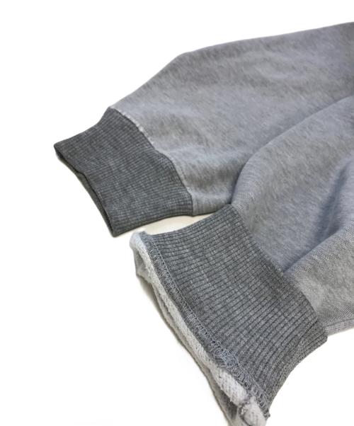 stussy（ステューシー）stussy (ステューシー) 2トーンプリントロゴスウェット グレー サイズ:Mの古着・服飾アイテム