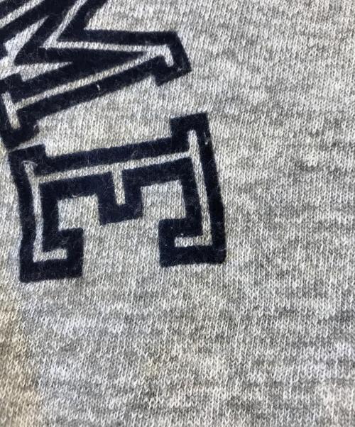 Champion（チャンピオン）Champion (チャンピオン) ラグランフロッキープリントスウェット グレー サイズ:XLの古着・服飾アイテム