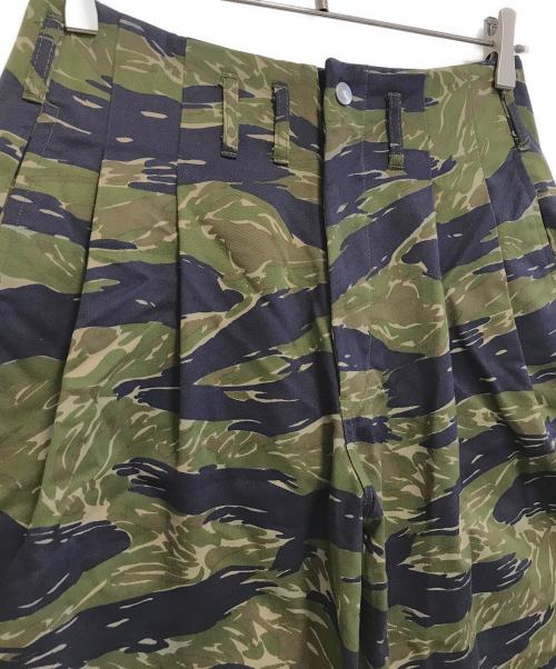 The Mongolian Choppsss（ザモンゴリアンチョップス）The Mongolian Choppsss (ザモンゴリアンチョップス) カモ柄パンツ オリーブ サイズ:1の古着・服飾アイテム