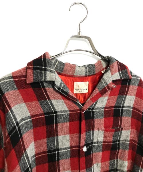 VAN HEUSEN（ヴァンヒューセン/バンヒューゼン）VAN HEUSEN (ヴァンヒューセン/バンヒューゼン) ウールシャツ レッド サイズ:Lの古着・服飾アイテム