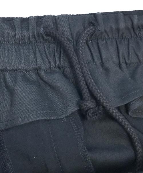 Yohji Yamamoto pour homme（ヨウジヤマモト プールオム）Yohji Yamamoto pour homme (ヨウジヤマモト プールオム) 股ねじれパンツ ブラック サイズ:2の古着・服飾アイテム