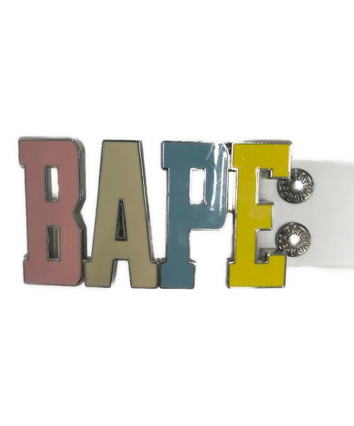 A BATHING APE（ア ベイシング エイプ）A BATHING APE (ア ベイシング エイプ) ロゴバックルレザーベルト ホワイト サイズ:Sの古着・服飾アイテム