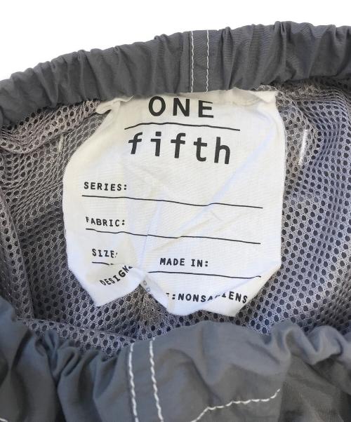 ONE FIFTH（ワンフィフス）ONE FIFTH (ワンフィフス) ワイドナイロンパンツ グレー サイズ:2の古着・服飾アイテム