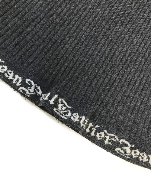 Jean Paul GAULTIER CLASSIQUE（ジャンポールゴルチエクラシック）Jean Paul GAULTIER CLASSIQUE (ジャンポールゴルチエクラシック) リブロゴタートルネックニット グレー サイズ:40の古着・服飾アイテム