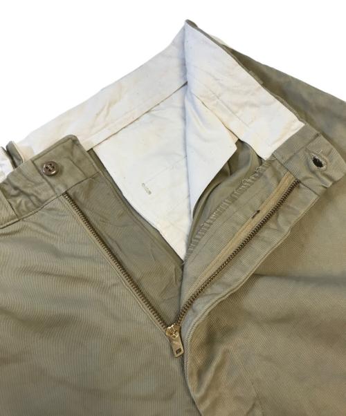 VINTAGE MILITARY（ヴィンテージ ミリタリー）VINTAGE MILITARY (ヴィンテージ ミリタリー) US ARMY チノパン ベージュ サイズ:38×31の古着・服飾アイテム
