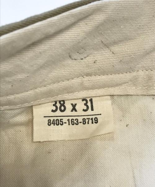 VINTAGE MILITARY（ヴィンテージ ミリタリー）VINTAGE MILITARY (ヴィンテージ ミリタリー) US ARMY チノパン ベージュ サイズ:38×31の古着・服飾アイテム