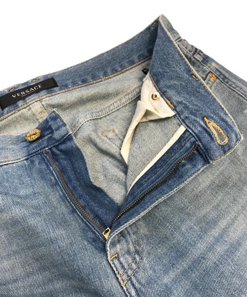 VERSACE（ヴェルサーチェ）VERSACE (ヴェルサーチェ) Medusa Head Slim-Leg Jeans インディゴ サイズ:32の古着・服飾アイテム