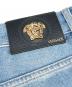 中古・古着 VERSACE (ヴェルサーチェ) Medusa Head Slim-Leg Jeans インディゴ サイズ:32：27000円