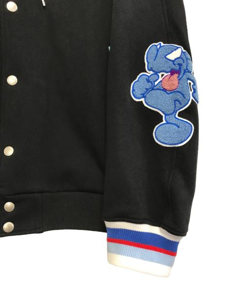 FACETASM（ファセッタズム）FACETASM (ファセッタズム) CPD (シーピーディー) LOVE HOODED STADIUM JACKET BLACK ブラック サイズ:5の古着・服飾アイテム