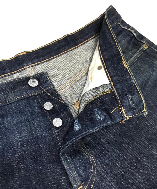 LEVI'S（リーバイス）LEVI'S (リーバイス) デニムパンツ インディゴ サイズ:W36 L32の古着・服飾アイテム