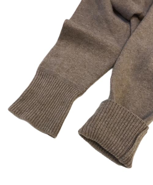 Taiga Takahashi（タイガ タカハシ）Taiga Takahashi (タイガ タカハシ) カシミヤ混ニット ブラウン サイズ:38の古着・服飾アイテム