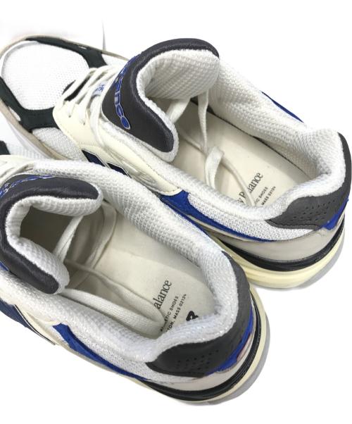 NEW BALANCE（ニューバランス）NEW BALANCE (ニューバランス) スニーカー ホワイト サイズ:US8/UK7.5/EU41½/CM26の古着・服飾アイテム