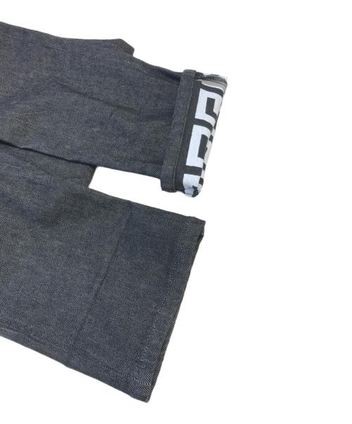 VERSACE（ヴェルサーチェ）VERSACE (ヴェルサーチェ) デニムパンツ ブラック サイズ:30の古着・服飾アイテム