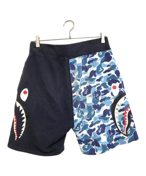 A BATHING APE（アベイシングエイプ）A BATHING APE (ア ベイシング エイプ) ショートパンツ ネイビー サイズ:Ｍの古着・服飾アイテム