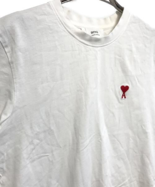 AMI Alexandre Mattiussi（アミアレクサンドルマテュッシ）AMI Alexandre Mattiussi (アミアレクサンドルマテュッシ) ハートロゴ刺繍Tシャツ ホワイト サイズ:XSの古着・服飾アイテム