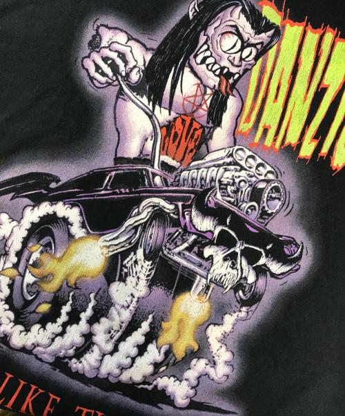 バンドTシャツ（バンドTシャツ）バンドTシャツ (バンドTシャツ) DANZIG(ダンジグ) バンドTシャツ ブラック サイズ:XLの古着・服飾アイテム