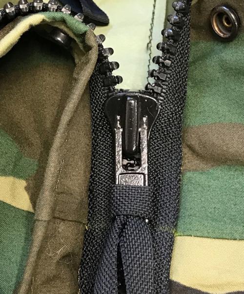 VINTAGE MILITARY（ヴィンテージ ミリタリー）VINTAGE MILITARY (ヴィンテージ ミリタリー) US ARMY COLD WEATHER PARKA グリーン サイズ:S-Sの古着・服飾アイテム