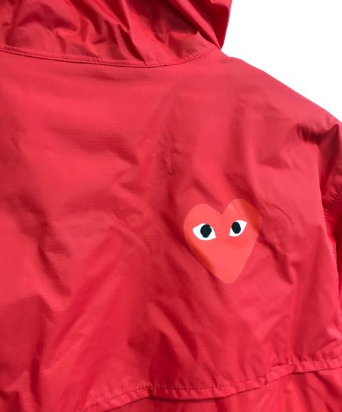 PLAY COMME des GARCONS（プレイコムデギャルソン）PLAY COMME des GARCONS (プレイコムデギャルソン) K-WAY (ケイウェイ) フーデッドジャケット レッド サイズ:Ｓの古着・服飾アイテム