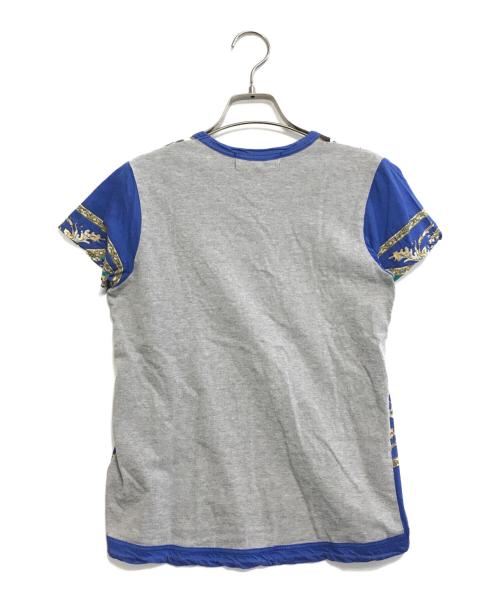 tricot COMME des GARCONS（トリココムデギャルソン）tricot COMME des GARCONS (トリココムデギャルソン) ワールドフォントＴシャツ グレー サイズ:Sの古着・服飾アイテム