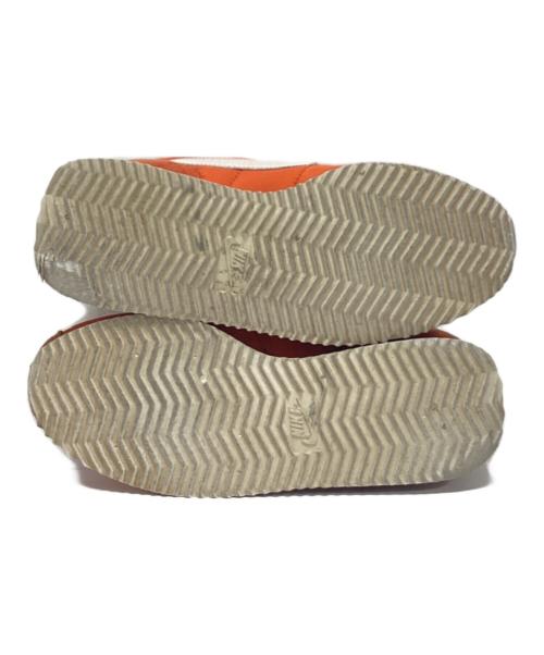 NIKE（ナイキ）NIKE (ナイキ) スニーカー オレンジ サイズ:US9/UK8/EUR42.5/CM27の古着・服飾アイテム