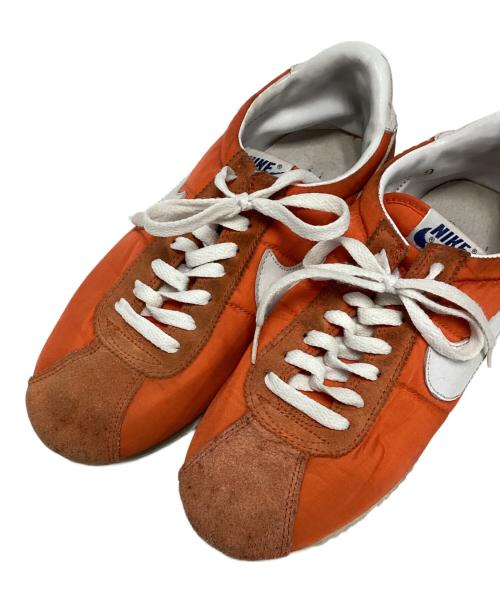 NIKE（ナイキ）NIKE (ナイキ) スニーカー オレンジ サイズ:US9/UK8/EUR42.5/CM27の古着・服飾アイテム