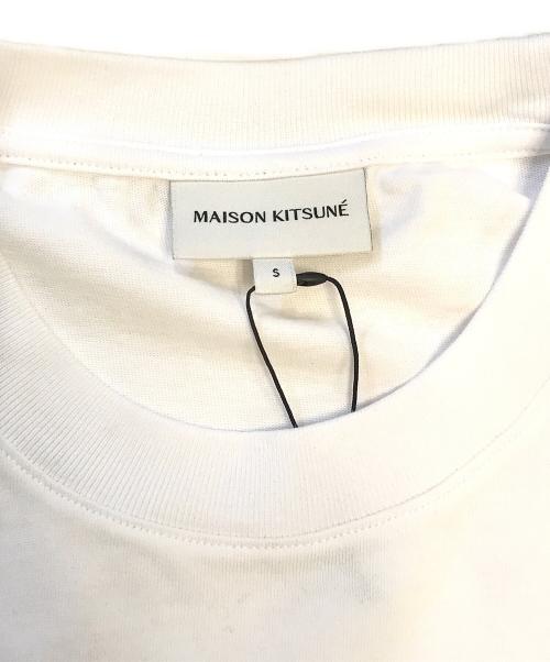 maison kitsune（メゾンキツネ）maison kitsune (メゾンキツネ) フラッシュフォックスコンフォートTシャツ ホワイト サイズ:Sの古着・服飾アイテム