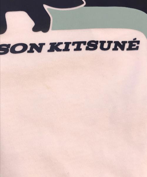 maison kitsune（メゾンキツネ）maison kitsune (メゾンキツネ) フラッシュフォックスコンフォートTシャツ ホワイト サイズ:Sの古着・服飾アイテム