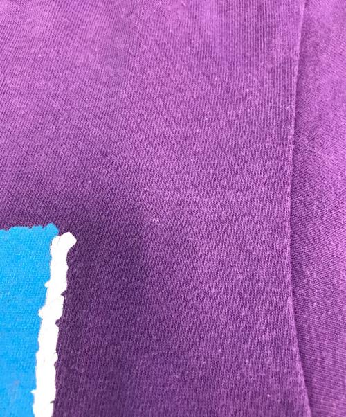 stussy（ステューシー）stussy (ステューシー) プリントTシャツ パープル サイズ:Mの古着・服飾アイテム