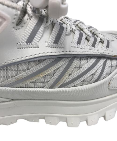MONCLER（モンクレール）MONCLER (モンクレール) trailgrip gtx ホワイト サイズ:38の古着・服飾アイテム