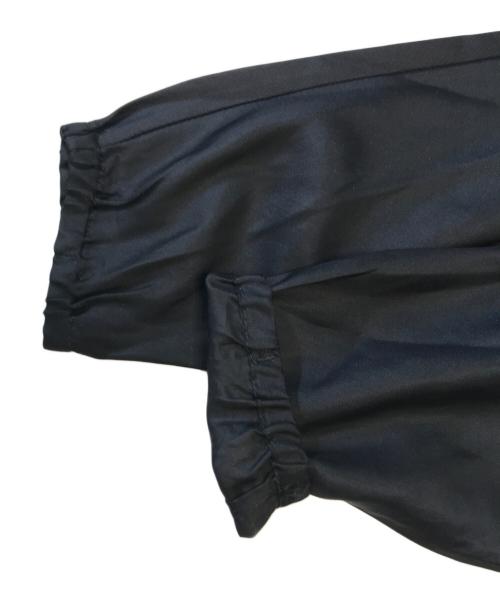 PRADA（プラダ）PRADA (プラダ) トライアングルプレートシルクコート ブラック サイズ:XSの古着・服飾アイテム